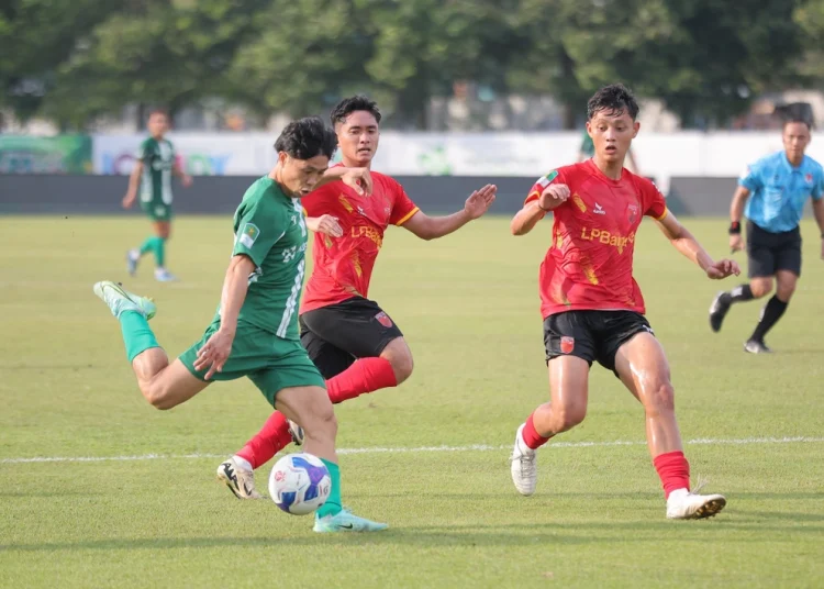 Điểm Tin Bóng Đá Ngày 26/6/2025: Công Phượng Dẫn Dắt Bình Phước Trong Trận Play-off Quyết Định