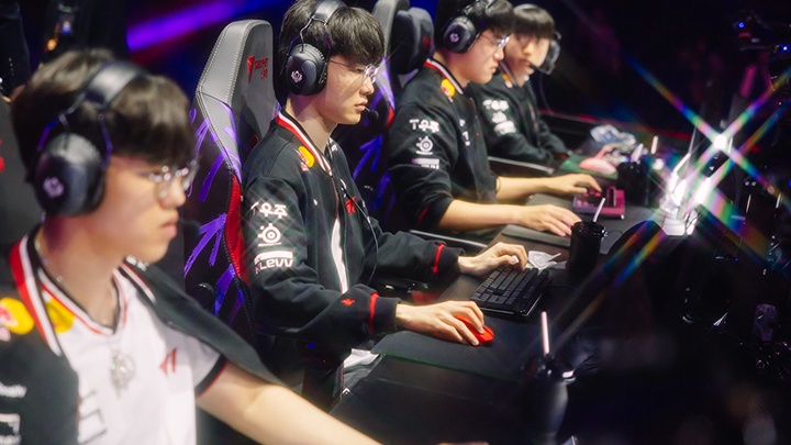 Kết quả MSI 2025 hôm nay 6/7: T1 đánh bại BLG chỉ sau 3 ván