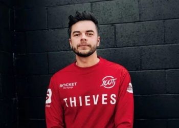 Nadeshot “Đốt” gần 1 Tỷ VND Mở Rương, hút views cực khủng trên CS2
