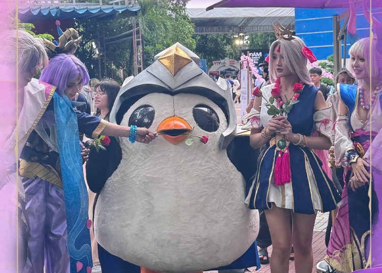 VCS LMHT 2025: Bùng Nổ Bầu Không Khí Offline Trong Ngày Thi Đấu Bán Kết