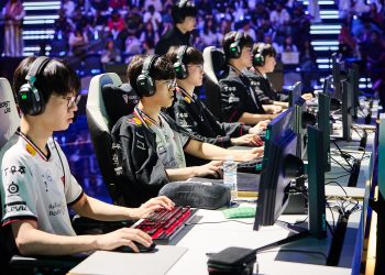Esports World Cup 2025: T1 Đánh Bại G2, Lấy Hạng Ba Chung Cuộc