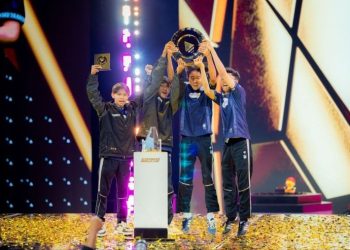 Free Fire Esports World Cup 2025: EVOS Divine lên ngôi vương