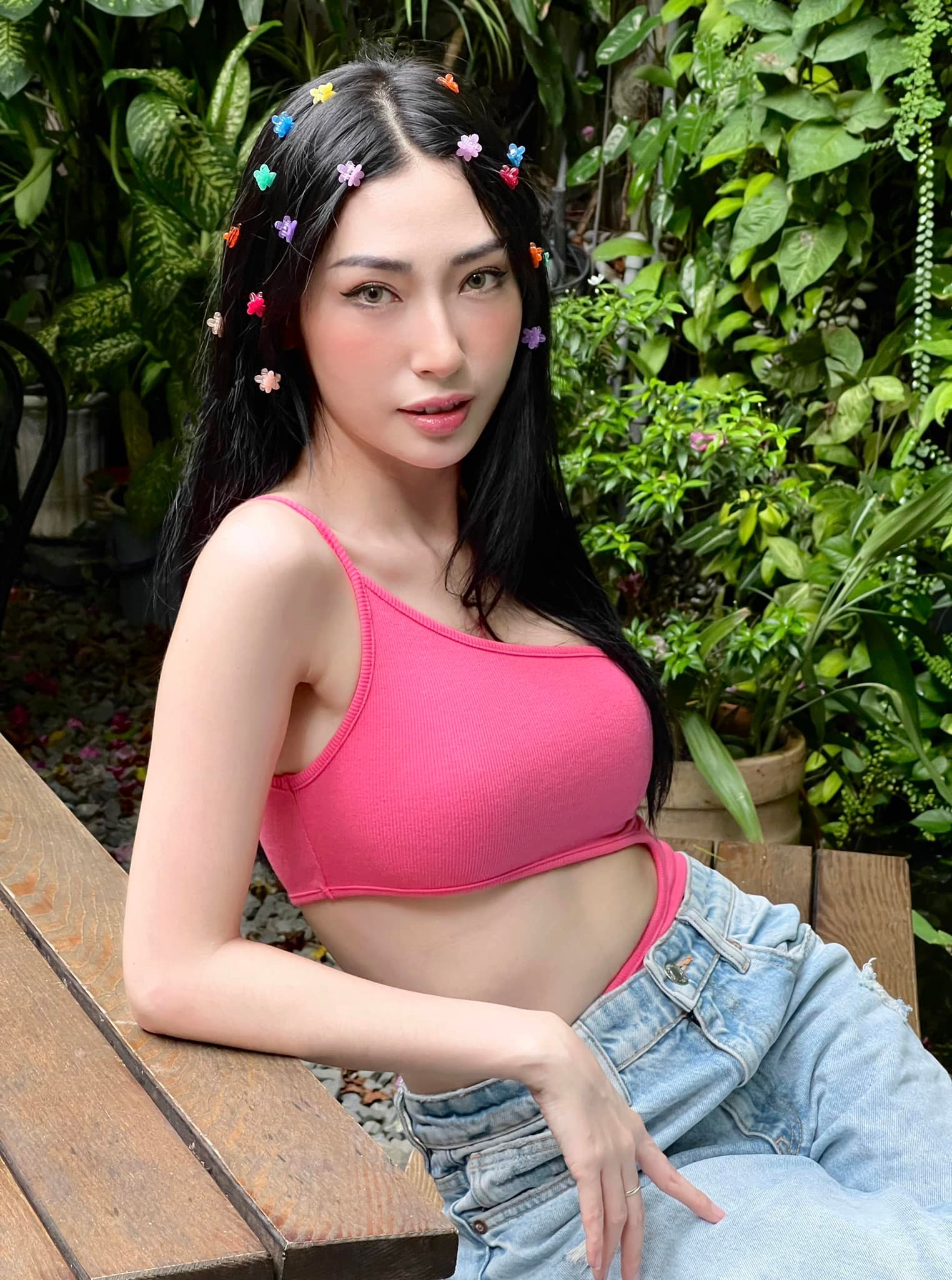 Ngỡ ngàng nhan sắc hiện tại của 