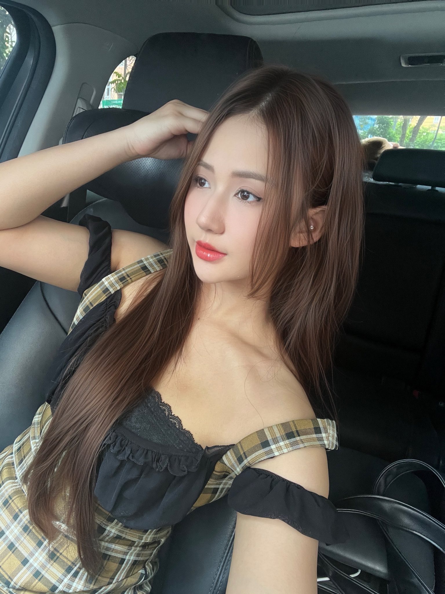 Hot girl Liên Quân nổi tiếng với bộ ảnh cập nhật giao diện trước thềm tuổi mới- Ảnh 7. Hot girl Liên Quân nổi tiếng với bộ ảnh cập nhật giao diện trước thềm tuổi mới- Ảnh 7.