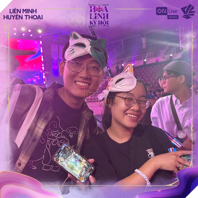 Những chiếc mặt nạ Hoa Linh đầy màu sắc