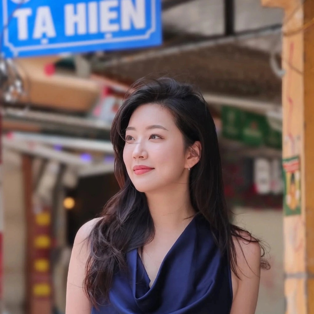 Gái xinh bị hiểu nhầm là nữ chính vụ 