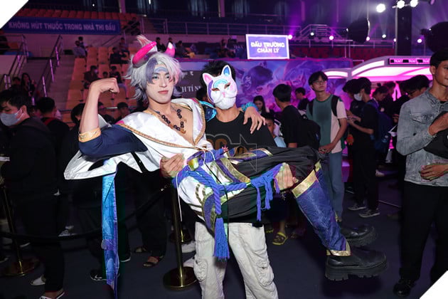 ON Live VCS 2025: Bau Khong Khi Soi Noi Cua Ngay Thi Dau Chung Ket 5 ON Live VCS 2025: Bầu Không Khí Sôi Nổi Của Ngày Thi Đấu Chung Kết 5