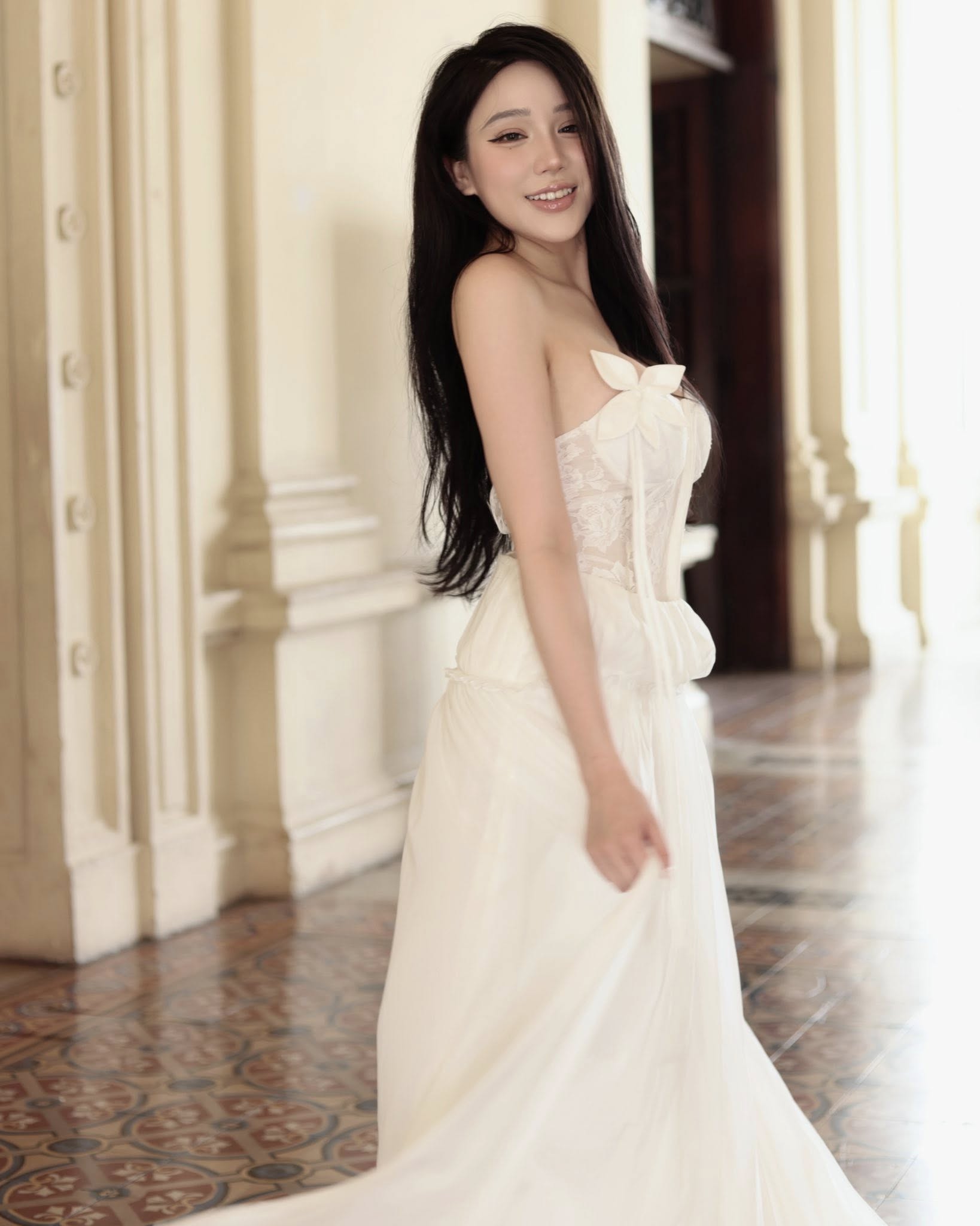 Yogurt diễn nét Yogurt diễn nét