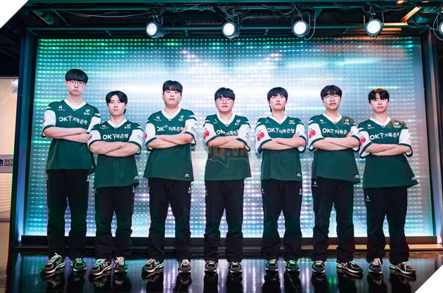 LCK: GEN.G Chinh Thuc Dam Bao Suat Tham Gia CKTG 2025 Sau Thang Loi Truoc HLE BRION lội ngược dòng thành công trước Dplus KIA