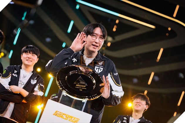 Kênh Tin Tức LCK Chính Thức Tại Việt Nam Phải Lên Tiếng Về Bản Quyền Esports World Cup 2025