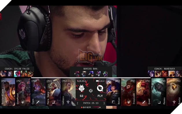 FlyQuest lựa chọn đội hình đầy sát thương ở ván 2