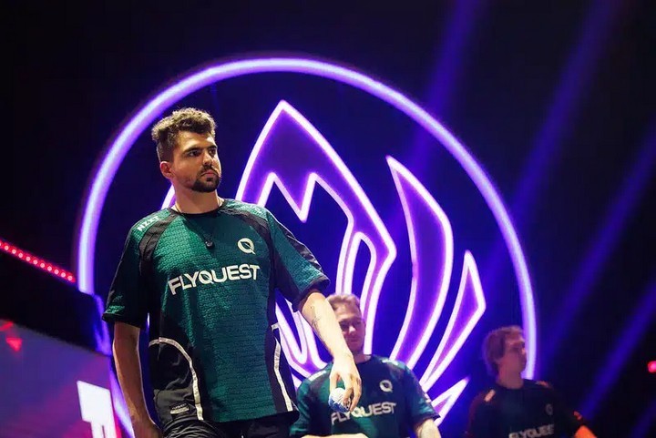 Bilibili Gaming (BLG) vượt qua 