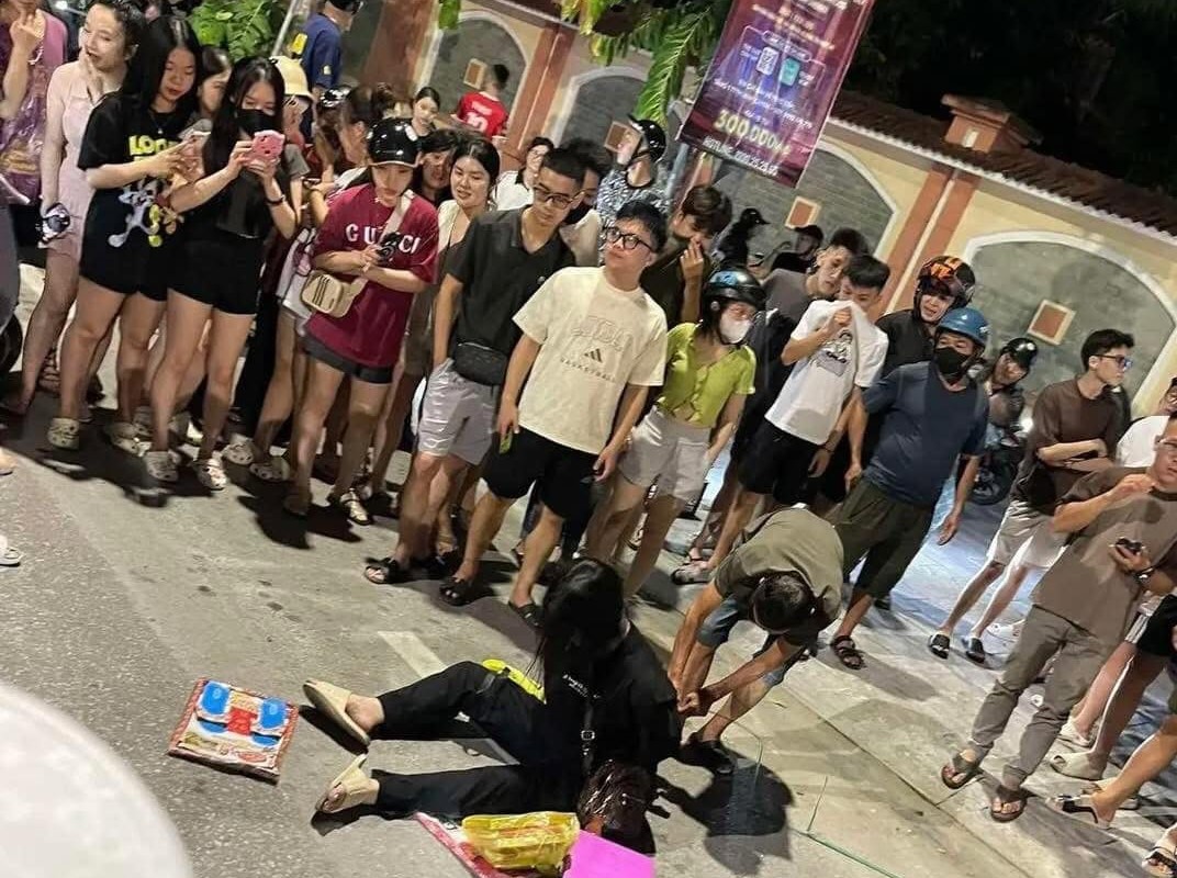 Công an tạm giữ “Hot girl Ngân Baby” để điều tra- Ảnh 2. Công an tạm giữ “Hot girl Ngân Baby” để điều tra- Ảnh 2.