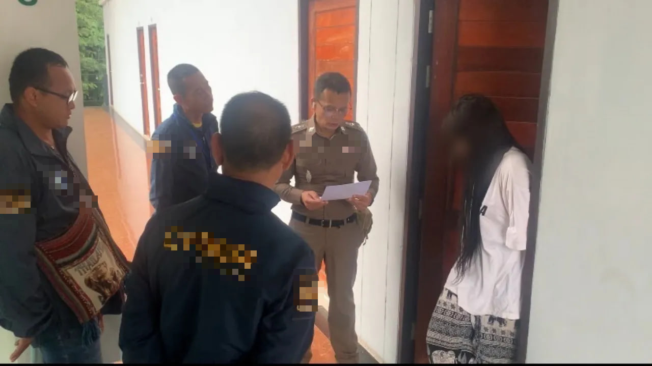 Quay clip làm chuyện nhạy cảm rồi thu phí trên MXH, cô gái trẻ bị bắt tại trận- Ảnh 1.