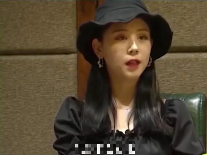 Đòi sính lễ 2 tỷ tiền mặt, siêu xe, biệt thự, cô gái hụt hẫng trước cửa 