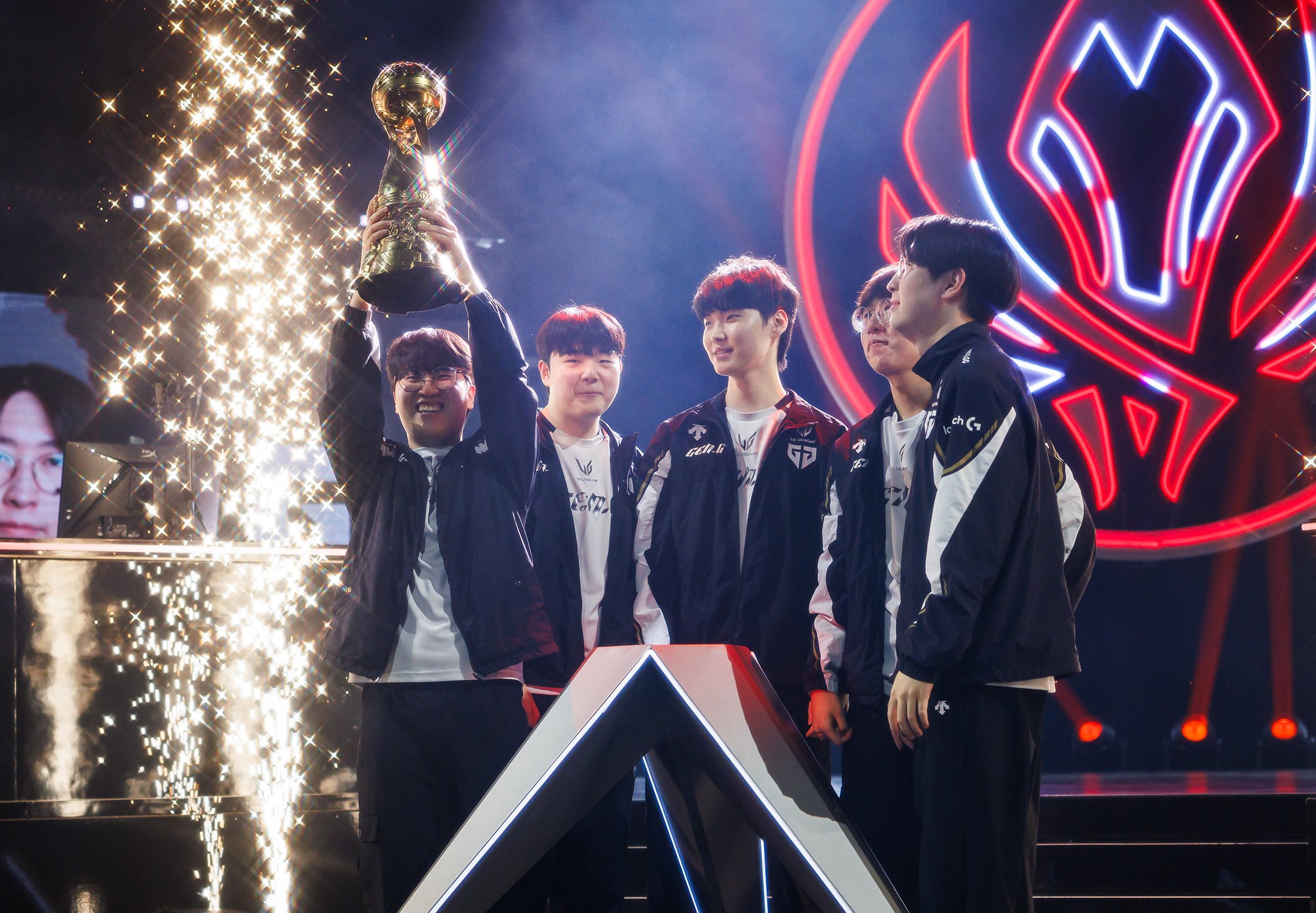 Dự đoán EWC 2025 môn LMHT: Gen.G và T1 