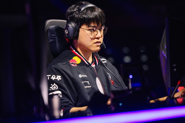 Gumayusi tuyên chiến với BLG sau chiến thắng chật vật CFO- Ảnh 1. Gumayusi tuyên chiến với BLG sau chiến thắng chật vật CFO- Ảnh 1.