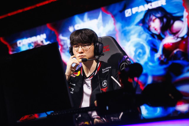 Lịch thi đấu EWC 2025 môn LMHT mới nhất: Chờ đợi những 