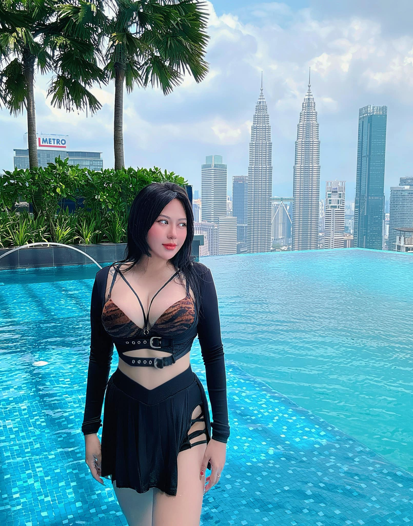 Ganh tỵ với Ganh tỵ với