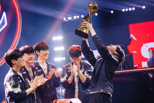 Ruler lập thành tích lịch sử sau chiến thắng tại MSI 2025- Ảnh 1. Ruler lập thành tích lịch sử sau chiến thắng tại MSI 2025- Ảnh 1.