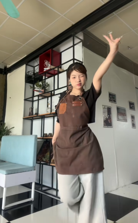 Xuất hiện với diện mạo khác lạ, lanhxinhiu vẫn gây bão với gần 6 triệu view- Ảnh 2.