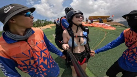 Khoe video Khoe video