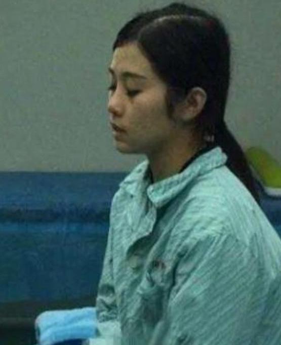 30 tỷ, 8 năm phẫu thuật, làm đám cưới với bác sĩ thẩm mỹ, số phận hot girl xinh đẹp nay ra sao?- Ảnh 2. 30 tỷ, 8 năm phẫu thuật, làm đám cưới với bác sĩ thẩm mỹ, số phận hot girl xinh đẹp nay ra sao?- Ảnh 2.