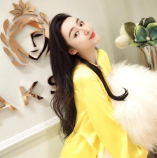 30 tỷ, 8 năm phẫu thuật, làm đám cưới với bác sĩ thẩm mỹ, số phận hot girl xinh đẹp nay ra sao?- Ảnh 6. 30 tỷ, 8 năm phẫu thuật, làm đám cưới với bác sĩ thẩm mỹ, số phận hot girl xinh đẹp nay ra sao?- Ảnh 6.