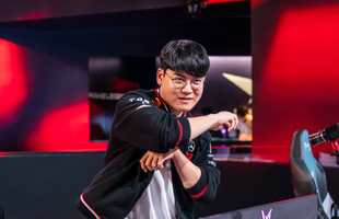 Một chỉ số của Gumayusi tụt giảm nhưng lại thể hiện sự hoàn thiện của T1