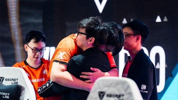 Đội tuyển Đấu Trường Chân Lý Việt Nam viết nên lịch sử tại EWC 2025