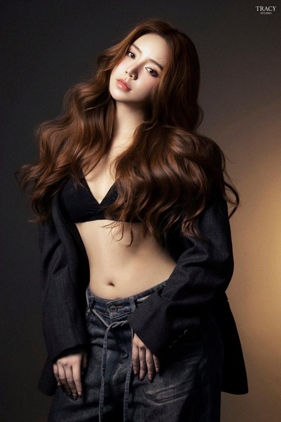 Quỳnh Kool diện nội y, khoe trọn lưng trần trong bộ ảnh Quỳnh Kool diện nội y, khoe trọn lưng trần trong bộ ảnh