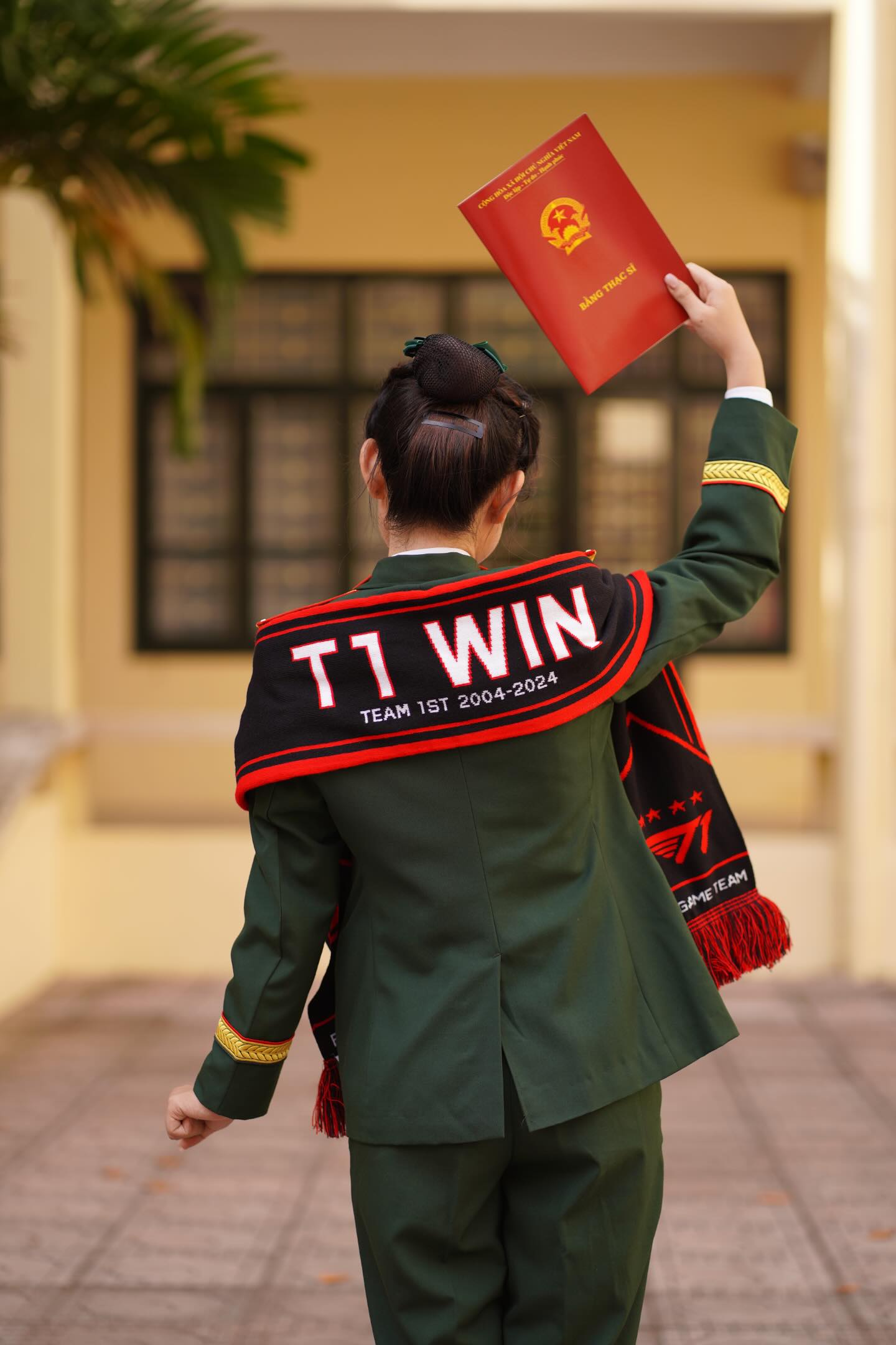 Fan nữ T1 Fan nữ T1