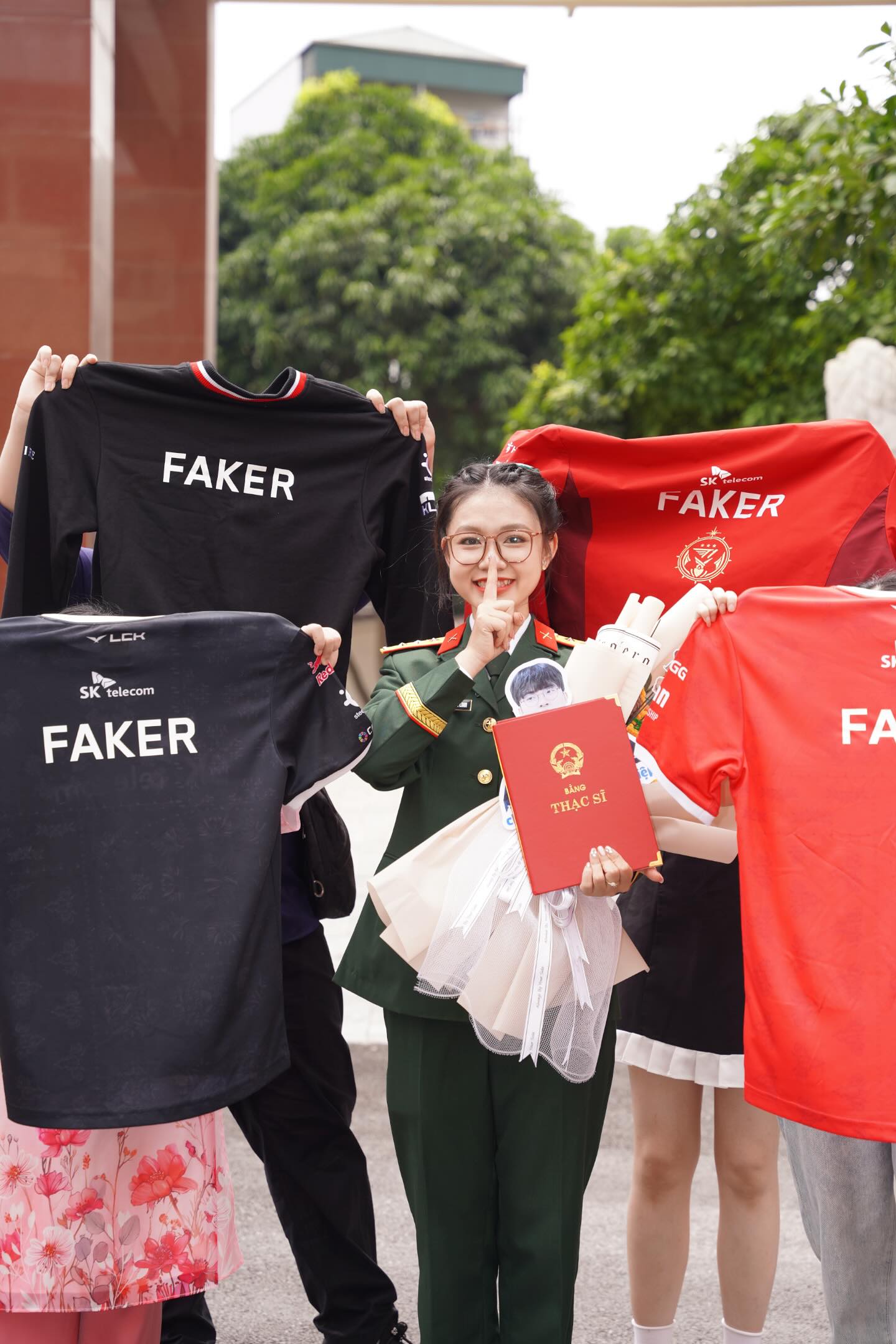 Fan nữ T1 Fan nữ T1