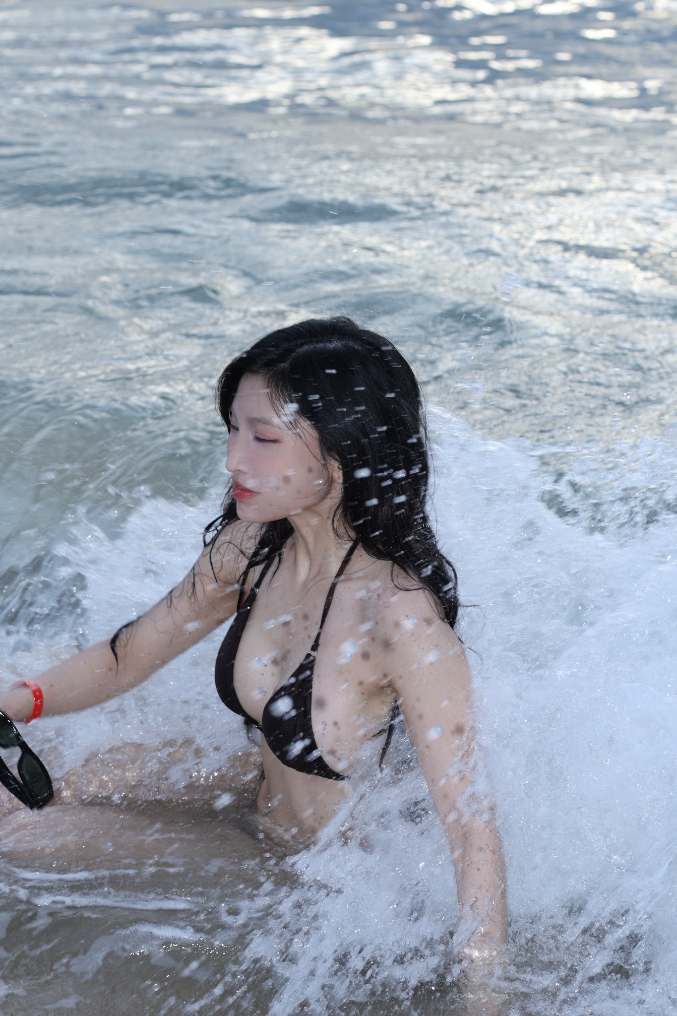 Nữ streamer đăng ảnh nóng bỏng Nữ streamer đăng ảnh nóng bỏng