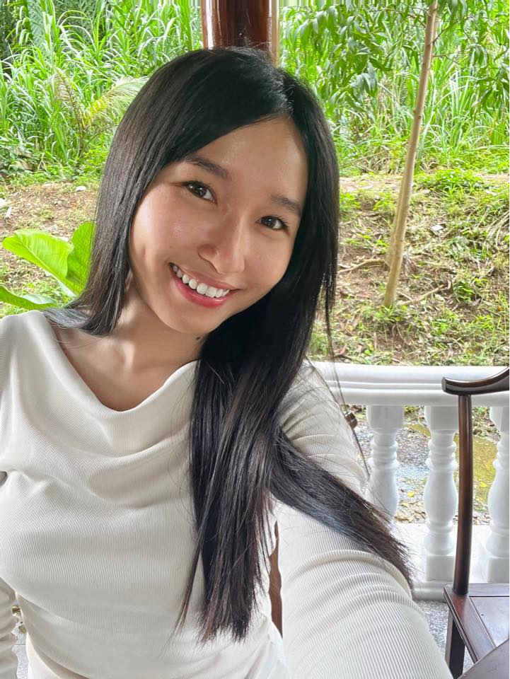 Ngày ấy - bây giờ: Hành trình nhan sắc đầy bất ngờ của Uyên Pu- Ảnh 9. Ngày ấy - bây giờ: Hành trình nhan sắc đầy bất ngờ của Uyên Pu- Ảnh 9.