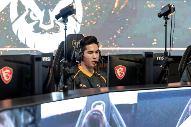 LCP 2025 Chung Ket Mua: Xac Dinh Cac Cap Dau Vong Dot Pha, San Sang Cho Giai Doan 2 Slayder rất tốt nhưng Sty1e rất tiếc