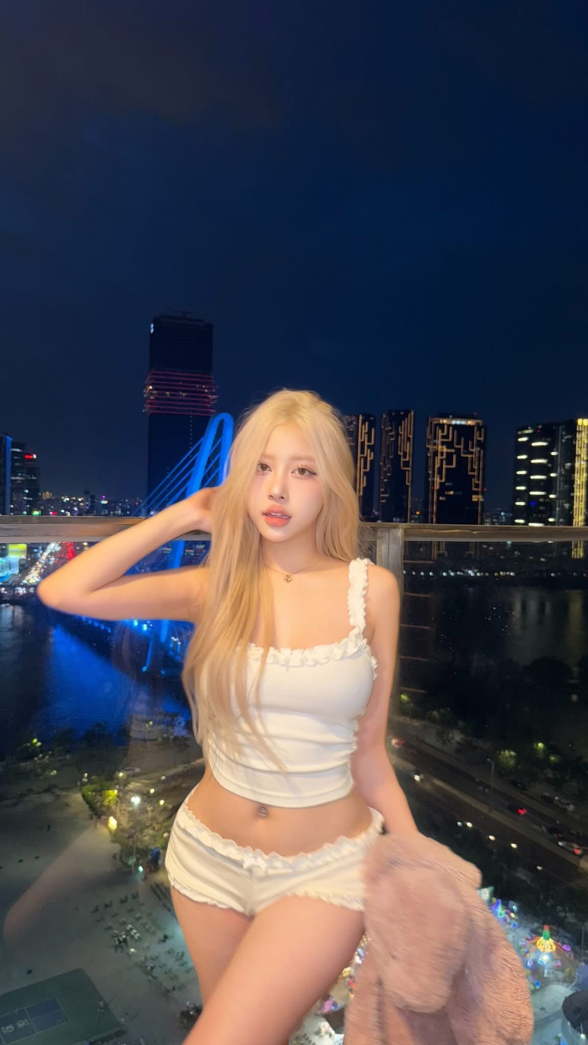 Xôn xao vụ việc nữ TikToker Xôn xao vụ việc nữ TikToker