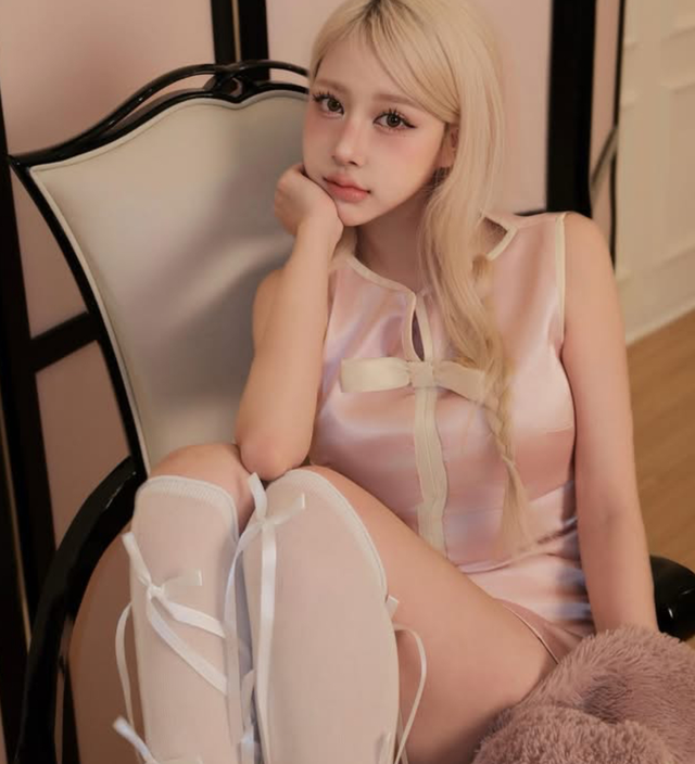 Xôn xao hot TikToker Xôn xao hot TikToker