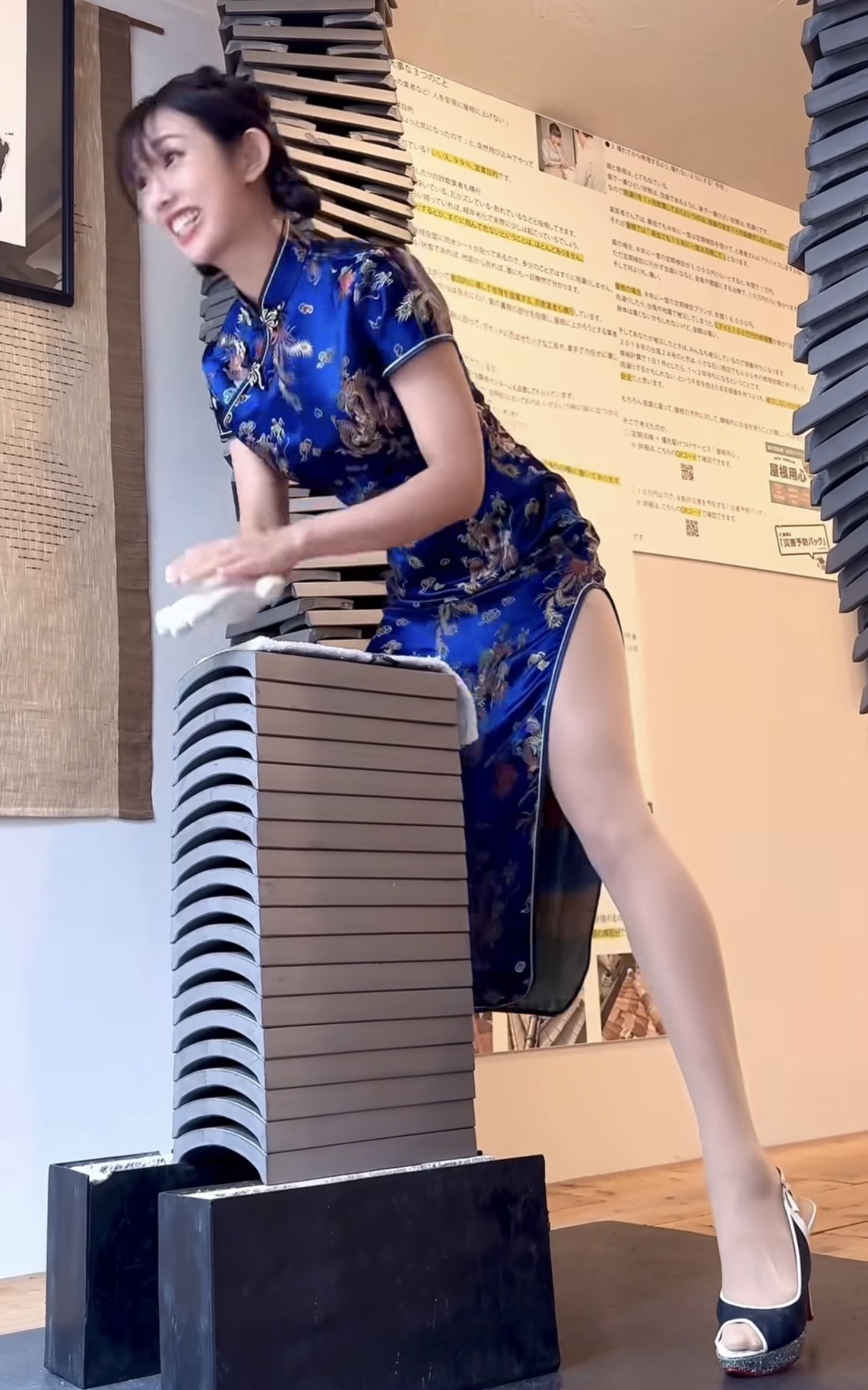 Có hành động khiến các chàng trai phải đứng hình, cô gái sở hữu đôi chân hơn nửa triệu người theo dõi là ai?- Ảnh 3.