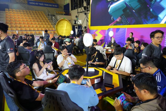 Đấu Trường Hỗn Chiến mùa 2 khép lại thành công, YBY1 thống trị 2 hạng mục- Ảnh 3. Đấu Trường Hỗn Chiến mùa 2 khép lại thành công, YBY1 thống trị 2 hạng mục- Ảnh 3.