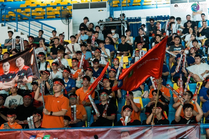 CHUNG KẾT FVPL SUMMER 2025: BỐN ĐỘI TRANH TÀI - KHÁN GIẢ CUỒNG NHIỆT CÙNG FC ONLINE!