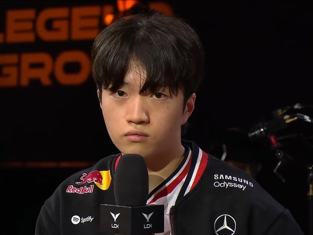 Không phải Gumayusi, đây mới chính là tuyển thủ T1 bị 