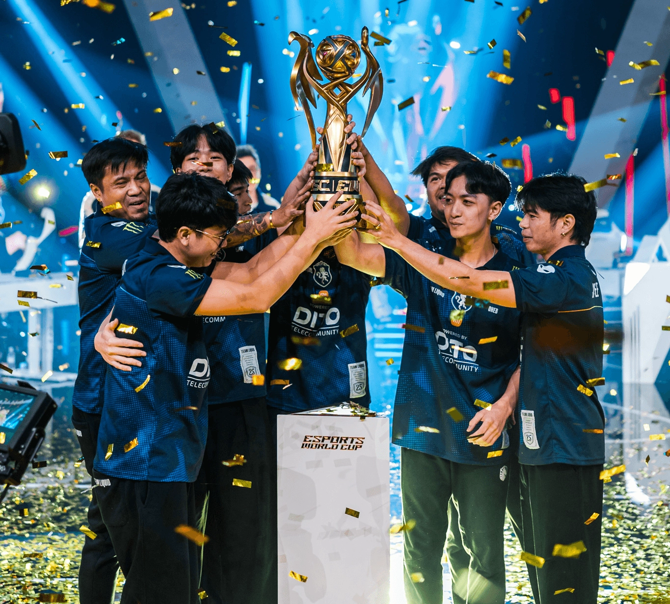 Sở hữu lượt xem gấp 3 lần Liên Minh Huyền Thoại, gấp 50 lần Đấu Trường Chân Lý, tựa game này thống trị hoàn toàn sức nóng của EWC 2025- Ảnh 3. Sở hữu lượt xem gấp 3 lần Liên Minh Huyền Thoại, gấp 50 lần Đấu Trường Chân Lý, tựa game này thống trị hoàn toàn sức nóng của EWC 2025- Ảnh 3.