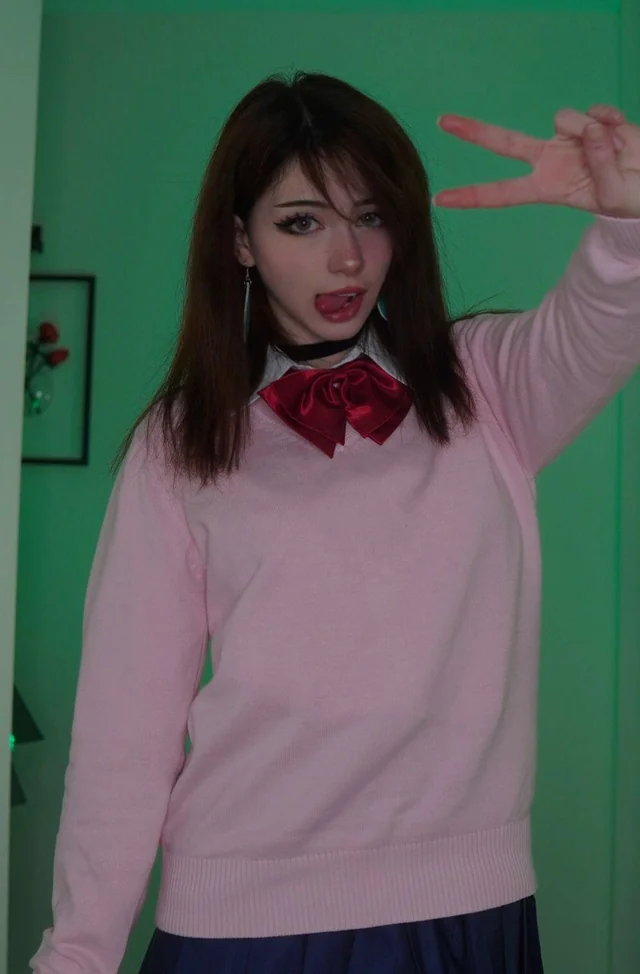 photo-1756565245066 photo-1756565245066