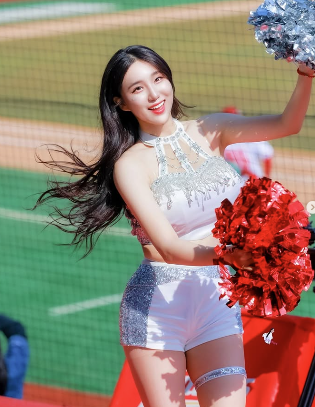 Mê mẩn nhan sắc 