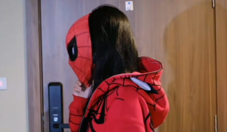 Cú kéo mặt nạ của hot girl TikTok Quỳnh Bei gây chấn động, một ngày đạt cả Cú kéo mặt nạ của hot girl TikTok Quỳnh Bei gây chấn động, một ngày đạt cả