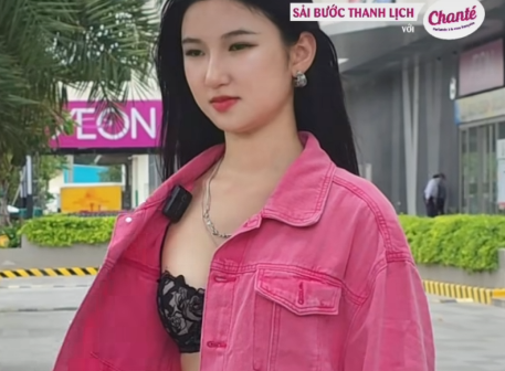 Nàng Mơ đơ mặt vì chiếc áo Nàng Mơ đơ mặt vì chiếc áo