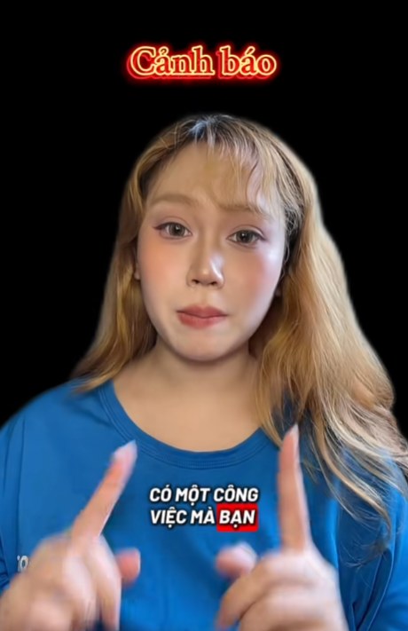 Nữ idol livestream sốc sau một tháng thử việc, Nữ idol livestream sốc sau một tháng thử việc,