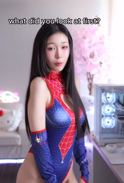 Trình làng màn cosplay Chun-li Trình làng màn cosplay Chun-li