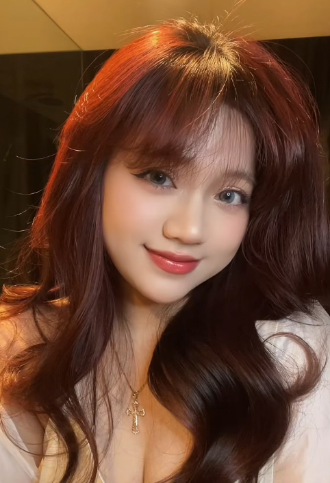 Khó lòng làm ngơ trước đoạn video 15 giây của Bảo Hân Helia, nhan sắc và thần thái không thể rời mắt!- Ảnh 2.